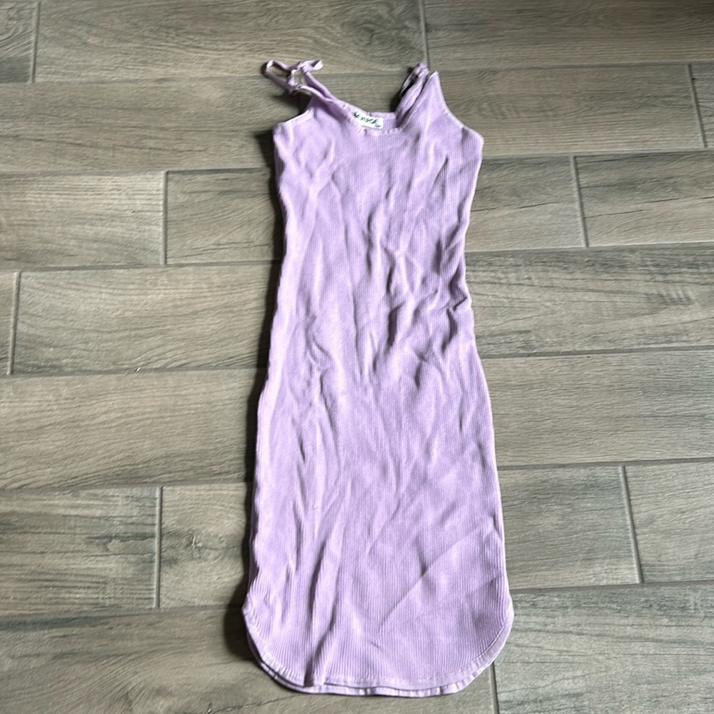 Reverse purple ribbed dress